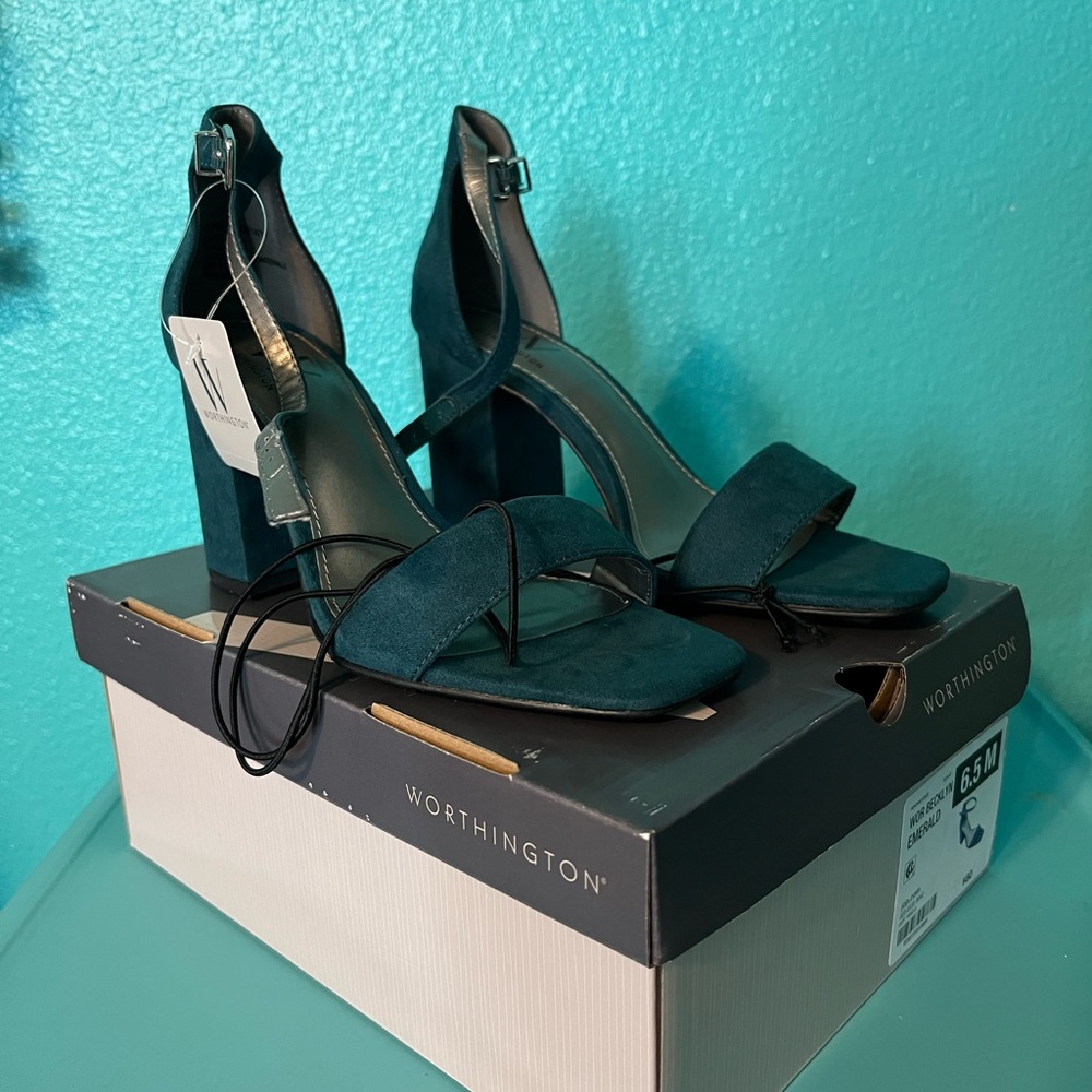 Dark green/turquoise shoes